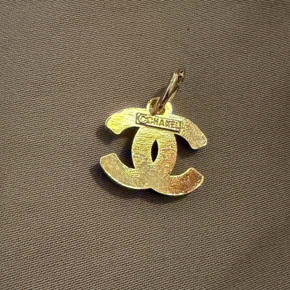 Chanel Zipper Pull - Picture 2 of 2